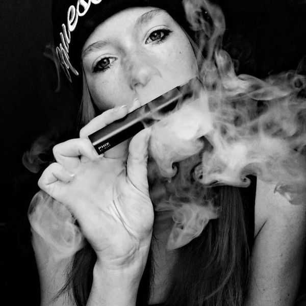 Vaping safety: Seven Essential Tips for Joyful and Secure Vape Use 1 Vaping safety