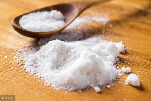 Nicotine Salts vs. Freebase: The Ultimate 2025 Vape Showdown - Choose Your Champion! 1 Nicotine Salts vs. Freebase: The Ultimate 2025 Vape Showdown - Choose Your Champion! 24hvape